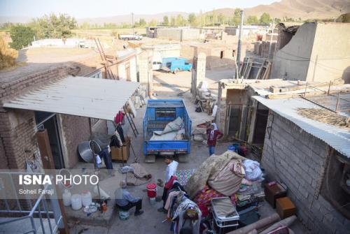 ارسال کمک های نقدی و کالایی کمیته امداد به مناطق زلزله زده آذربایجان غربی