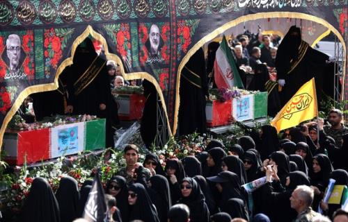 قدرت زنانه در خط مقدم تاریخ سازی از کربلا تا ایران