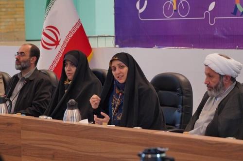 موفقیتهای زنان ایران را بدون لکنت به جهانیان معرفی می نماییم