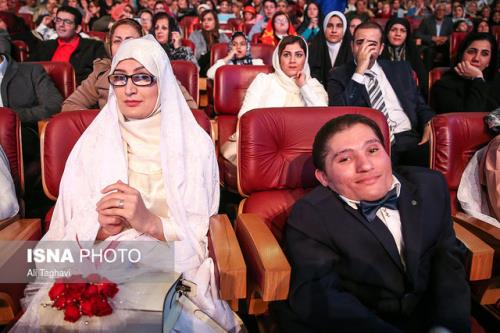 مراسم ازدواج 114 زوج معلول همزمان با عید قربان در برج میلاد