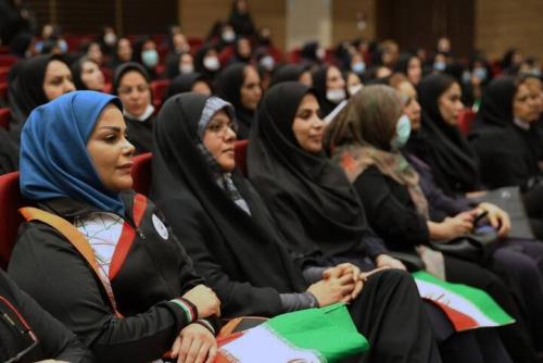 نخستین دوره آموزشی زنان و حکمرانی