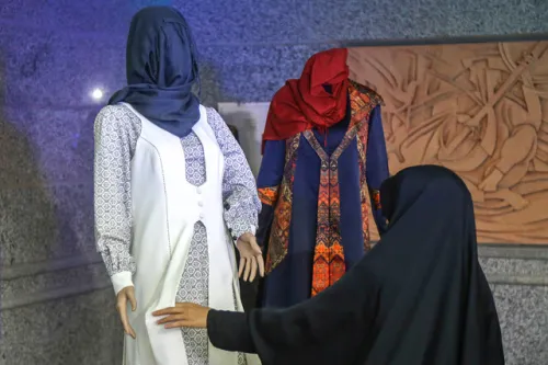 ابطال مصوبه وزارت فرهنگ و ارشاد اسلامی در رابطه با نمایشگاه های مد و لباس