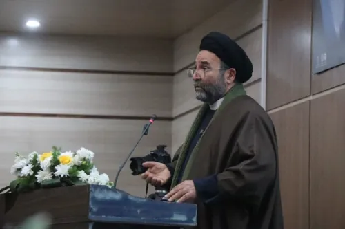 راه اندازی دانشکده طراحی مد و لباس در ارومیه ضروریست