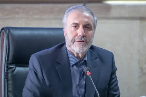 مخابره پیام وحدت مردم به جهانیان با حاضرشدن در راهپیمایی بیست و دو بهمن