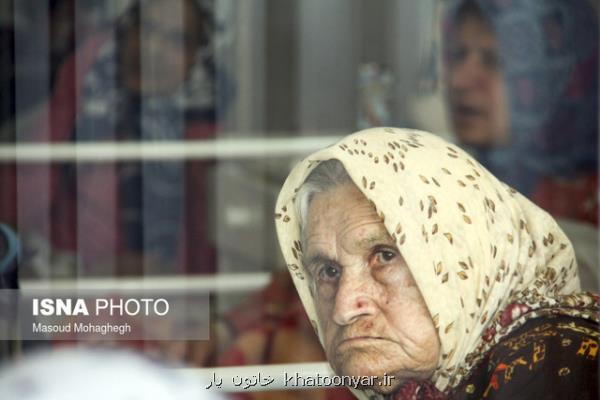 كاهش احساس شادمانی در بین سالمندان