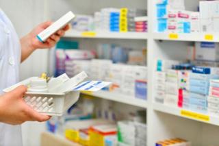 محدودیت تاسیس داروخانه برمبنای میزان جمعیت غیر قانونی می باشد