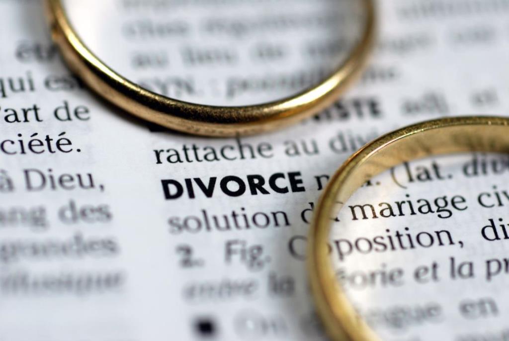 وكیل حرفه ای برای طلاق توافقی افراد مقیم خارج